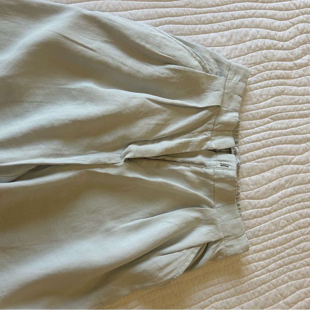 Men's Light Gray Pants